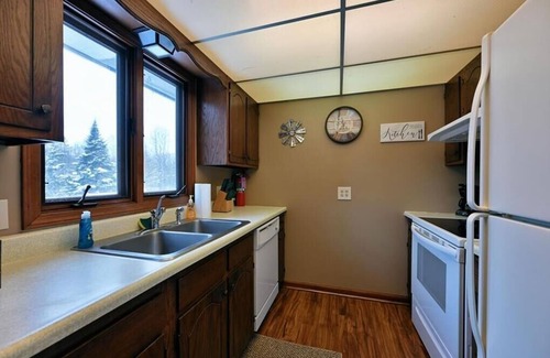 Clam Lake Cabin | Pony Express on the West Fork of the Chippewa River in Clam Lake, WI