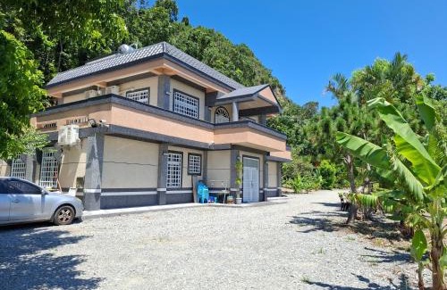 Chenggong House | Pony Tunnel B&B