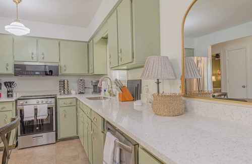 Fortson House | Pool 3BR Sleeps 12 Garden Grill Near Fort Benning