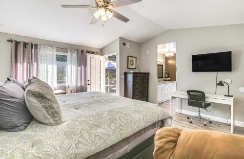 Bonita Long Canyon Apartment | Pool Access and Private Deck Mtn-View Bonita Studio