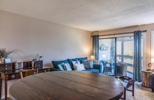 Oceanmarsh Subdivision House | Pool and Ocean Views - First Floor Villa on Harbor Island