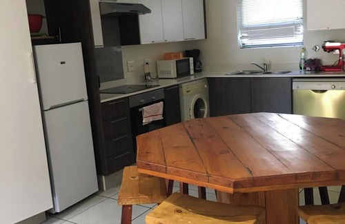 Greater Johannesburg Metropolitan Area Apartment | Pool Bbq 3Br 2Baths Parking Secure Family Friendly