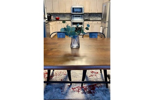 South Arlington House | Pool Hot Tub Game room Arcade fast Wi-Fi Fire Pit Dog Friendly!