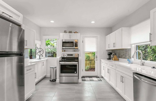 Riverside Heights House | Pool House Oasis - Home for 6