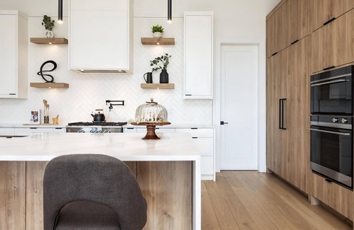 Central Okanagan House | Pool, Lake Views, BBQ + Patio!