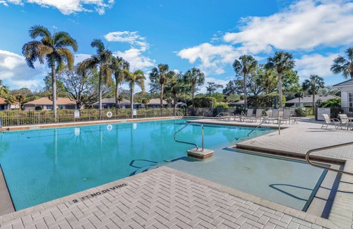 North Naples House | Pool/spa 4 bedroom plus den Naples house-gated community