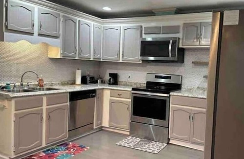 Northeast Pensacola House | Pool-Spacious Retreat, Comfortable Main House