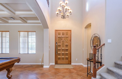 Tramonto House | Pool Table, Optional Heated Pool, Mountain Views, Amenities Galore....