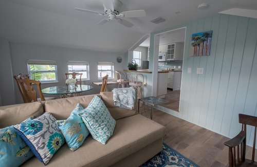 Delray Beach House | Pool Views-Walk to Atlantic Ave