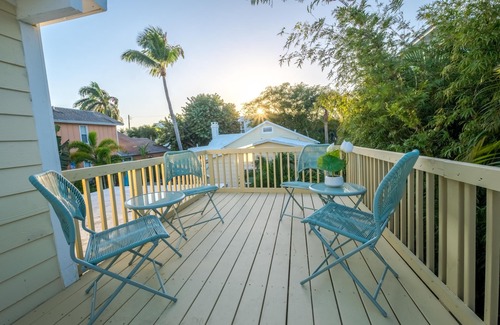 Delray Beach House | Pool Views-Walk to Atlantic Ave