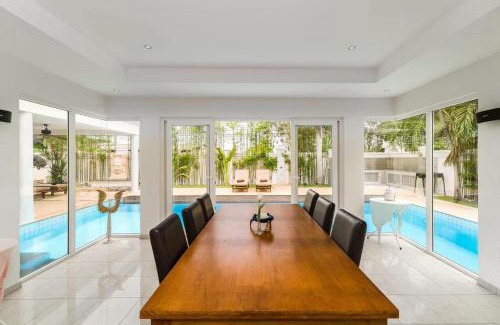Nong Prue Villa | Pool Villa Pattaya H52
