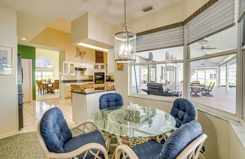 Lake Suzy House | Poolside Bliss & Lake Fun: Florida Getaway!