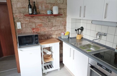 Fruchteburg House | Poppenga - Vacation Home Wallperle - House, bath, 2 bedrooms