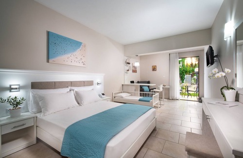 Nikita Hotel | Porfi Beach Hotel