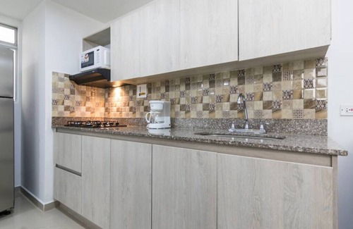 Sabaneta Apartment | Portal Parque 801 · Cozy Apt Parque Sabaneta 2BD, Rooftop Jacuzzi