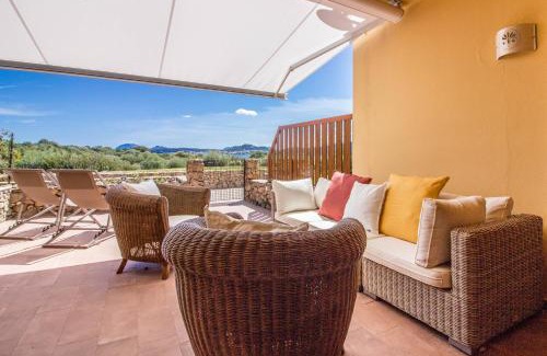 Portisco Apartment | Portisco Bouganville Seaside Charm Flat W/Veranda