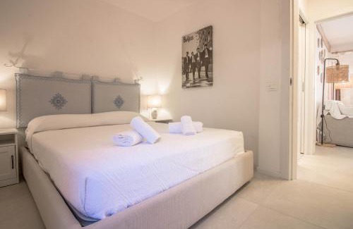 Portisco Apartment | Portisco Bouganville Seaside Charm Flat W/Veranda