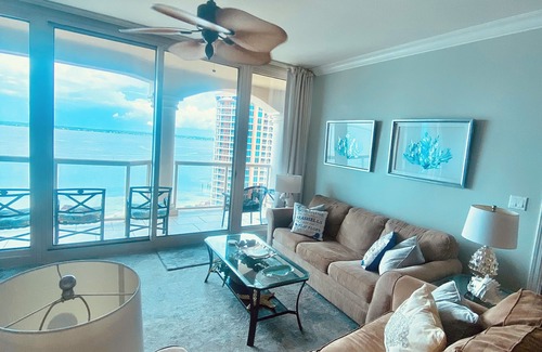 Pensacola Beach Apartment | Portofino Pensacola Beach Paradise n2 bedroom 2 1/2 bath dolphin view room