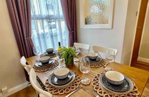 Portsmouth Apartment | Portsmouth Urban Haven