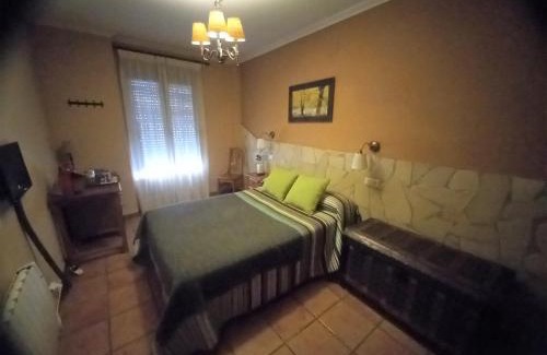 Campillo de Altobuey House | Posada de Campillo