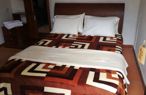 Charta Hotel | Posada Villa Alejo