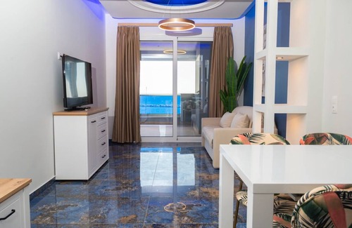 Katerini Apartment | Poseidon 5: Elegant 4th-Floor Retreat with Stunning Views and Modern Comfort!
