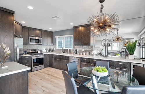 Old Towne Condo | POSH BEACH CONDO, INCREDIBLE OCEAN VIEWS, 3 Bed/2 Bath in Eclectic Seal Beach