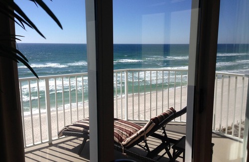 Long Beach Condo | Posh End Unit - Spectacular Oceanfront Views at Marisol