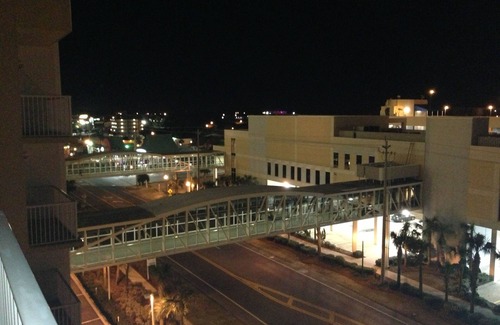 Long Beach Condo | Posh End Unit - Spectacular Oceanfront Views at Marisol