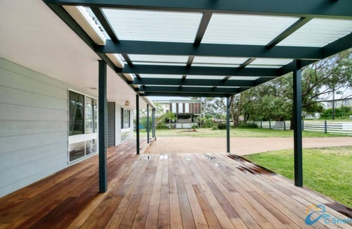 Loch Sport House | Position Perfect Double Block Renovated 3 Bedroom Home, Space for Outdoor Fun