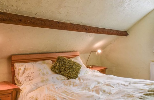 Grange-over-Sands Cottage | Positioned at the top of the ’Old Farmhouse’ boasting character beams and plenty of old charm.
