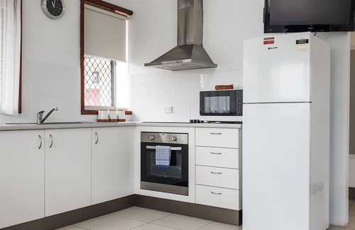 Pottsville Hotel | Pottsville Beach Motel