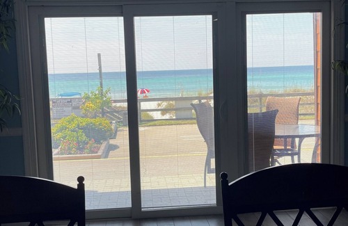 Panama City Beach Condo | POY 109 BEACHFRONT GROUND LEVEL
