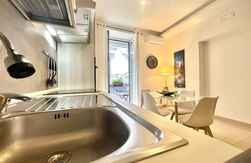 Pozzuoli Apartment | Pozzuoli Centrum - Private apartment in the historic center of Pozzuoli