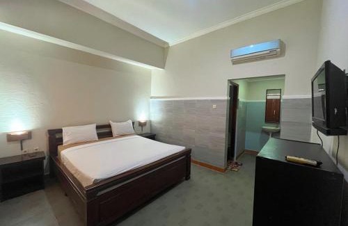 Banjartegehe Hotel | Prabhu Suites