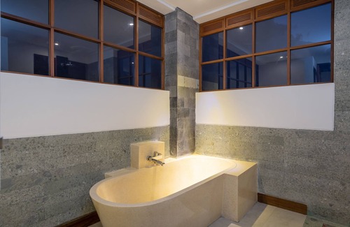Kedewatan Hotel | Prabhu Ubud Villa