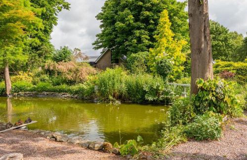 Hansweert House | Prachtig genieten in het groen met royale tuin