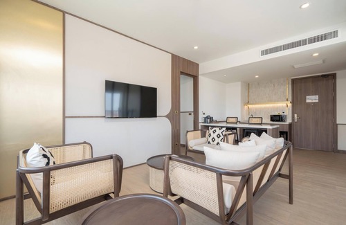 Bang Khun Phrom Hotel | Pranakorn Heritage Hotel