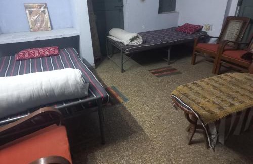 Allahabad House | Prayagraj Nigam Stay Home B-663, Kareli Allahabad