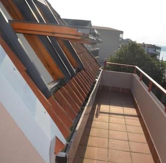 Mino Apartment | Precioso ático a pie de playa, en Miño