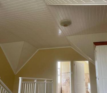 Katberg Apartment | Precious, Peaceful 3bedroom, 6 sleeper family home!