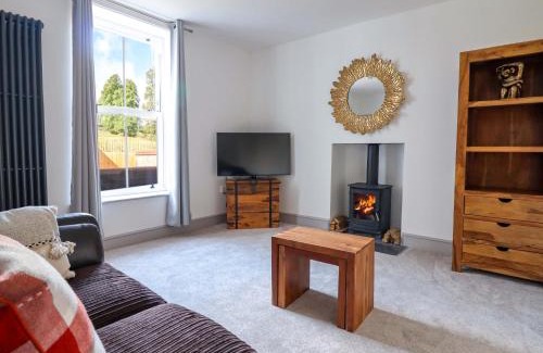 Chirk Bank House | Preesgweene Farmhouse