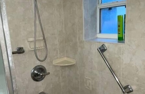 Snell Isle House | Prefectly Located | 4/BD Family Friendly Home