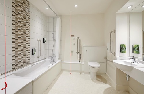 Birkenhead Hotel | Premier Inn Birkenhead Town Centre