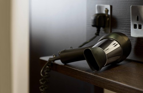 Southgate Hotel | Premier Inn Gatwick Crawley Town West