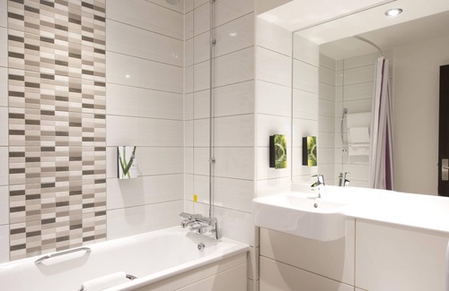 Honiton Hotel | Premier Inn Honiton