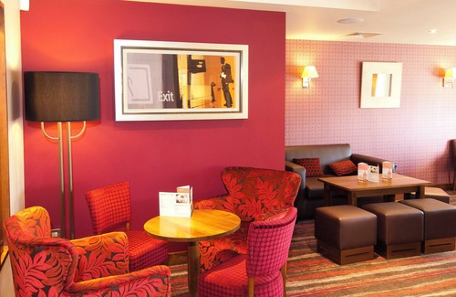 Speke Hotel | Premier Inn Liverpool John Lennon Airport