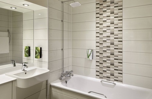 Wateringbury Hotel | Premier Inn Maidstone - A26/Wateringbury