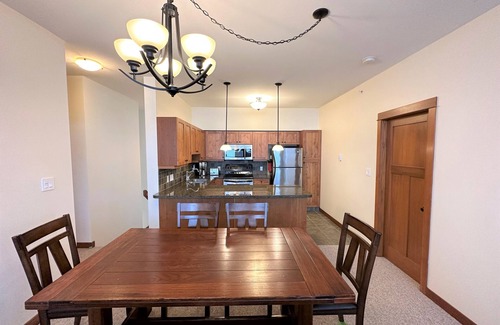 Sun Peaks Condo | Premier Ski-In/Ski-Out Condo at Sun Peaks Mountain Resort: 2BR, 2Bath, Hot Tub!