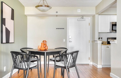Cupertino Apartment | Premium Cupertino 1BR w/Gym, Pool & W/D, nr tech HQs, by Blueground